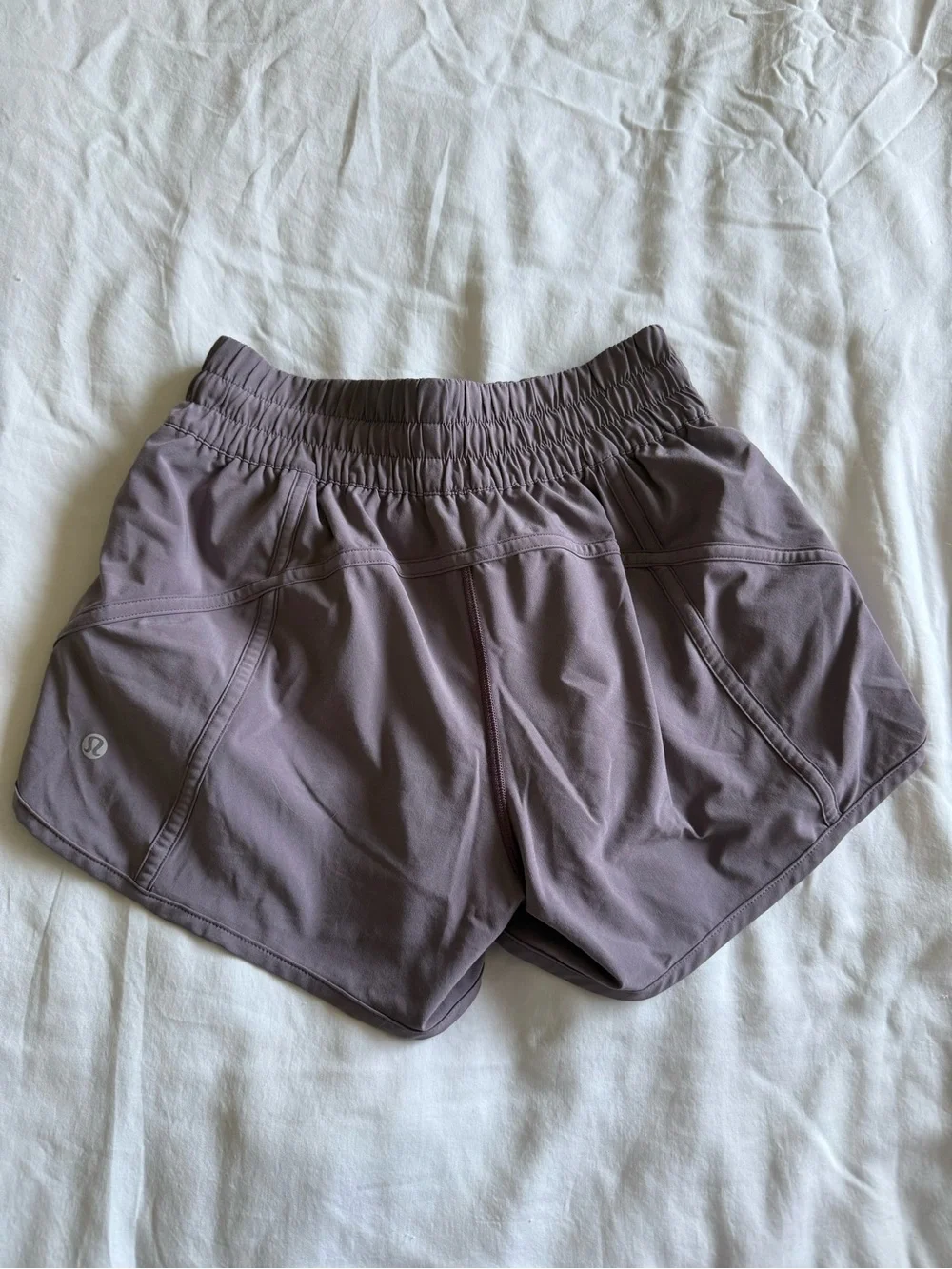 lululemon tracker short 4”